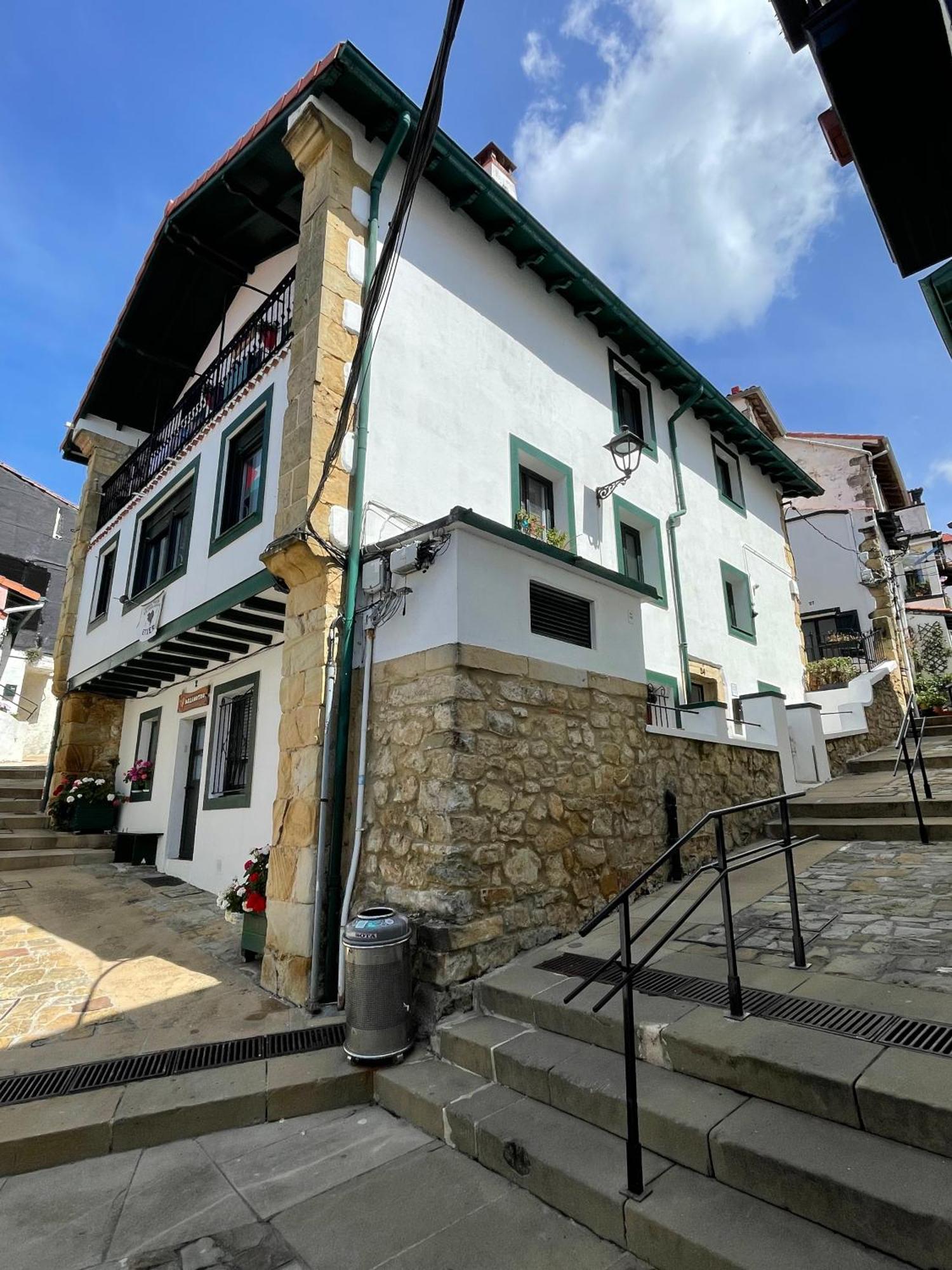 Apartamento Tatoena, Puerto Viejo Getxo Exteriör bild