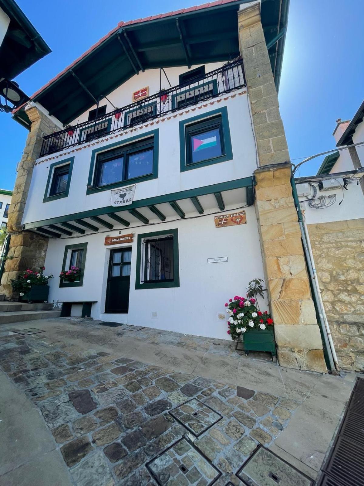 Apartamento Tatoena, Puerto Viejo Getxo Exteriör bild